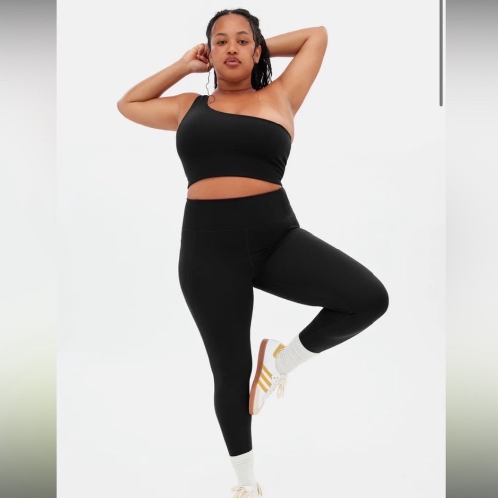 Girlfriend Collective Black Compressive High Rise 7/8 Leggings XL